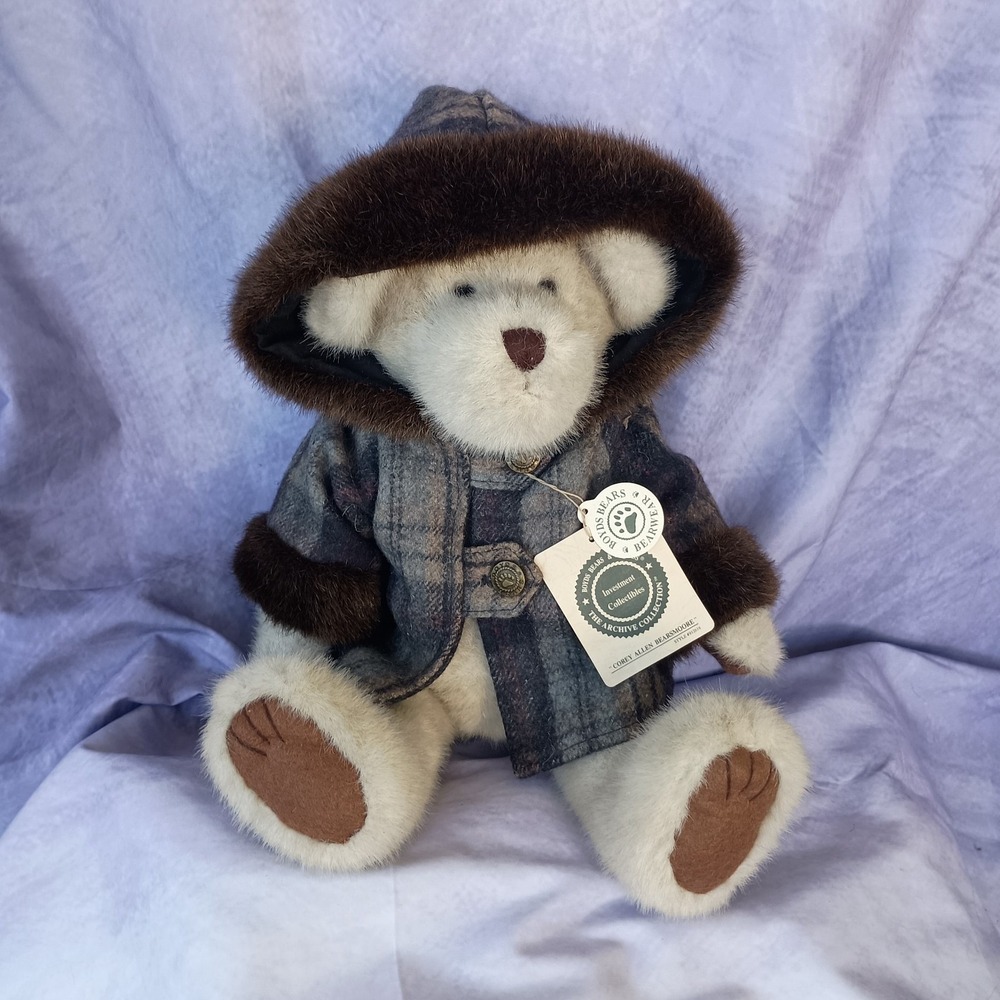 Boyd's Bears & Friends Corey Allen Bearsmoore Plush Teddy Bear Archive